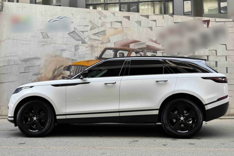 Used Land Rover Range Velar 2021 P250 model Exterior 5