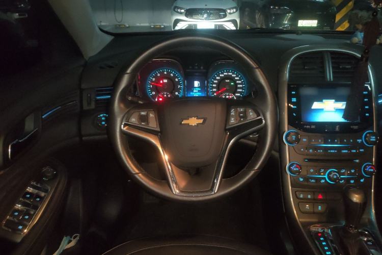 Used Chevrolet Malibu 2012 2.4L Automatic Flagship Edition Steering Wheel