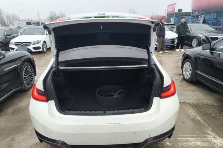 Used BMW i3 2024 eDrive 35 L Trunk