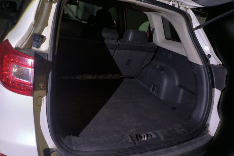 Used CHANGAN CS75 2014 1.8T Automatic Elite Version China V Standard