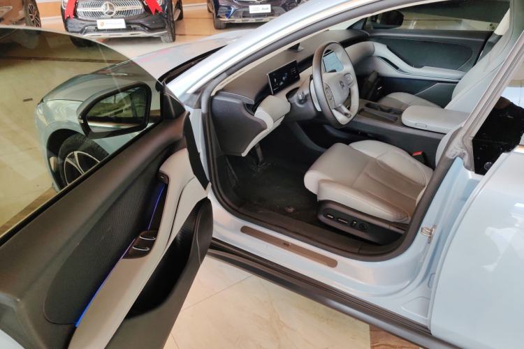 Used Nio ET5 2022 75 kWh
