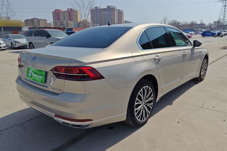 Used Volkswagen Phideon 2019 380TSI Two-Wheel Drive Business Edition China VI Standard

