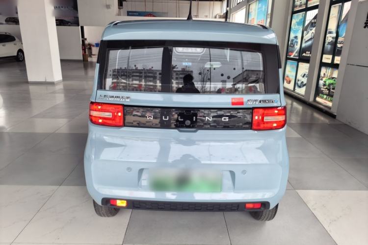 Used Wuling Hongguang MINIEV 2022 Easy Version Lithium Iron Phosphate

