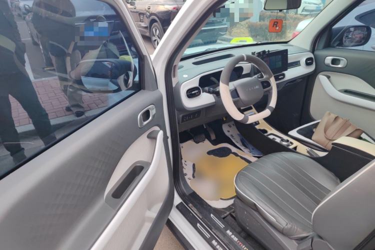 Used Geely Galaxy Panda 2025 210km Panda Rider Driver Seat