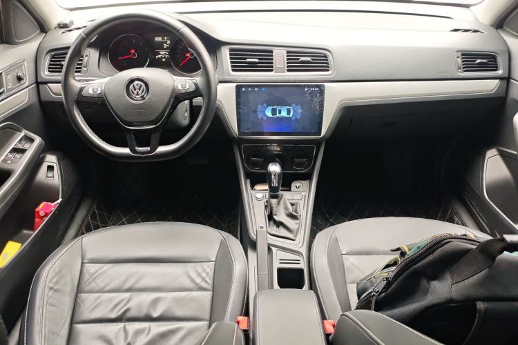 Used Volkswagen Lavida 2018 Classic 1.5L Automatic Comfort Edition China VI Standard
