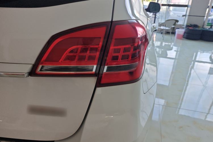 Used Haval H2 2016 Red-Label 1.5T Automatic Two-Wheel Drive Luxury Model Right Rear Taillight