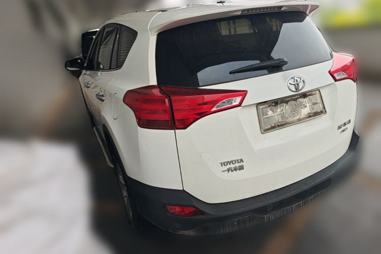 Used Toyota RAV4 2013 2.0L CVT Four-Wheel Drive New Edition
