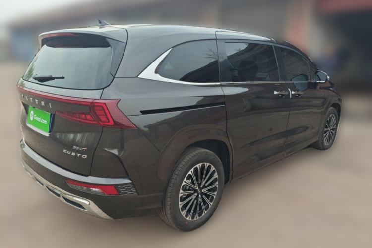 Used Hyundai Custo 2024 380TGDi LUX Premium Smart & Luxurious Edition Rear Right 45 Deg