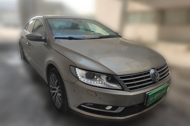 Used Volkswagen FAW-Volkswagen CC 2015 2.0 TSI Ultimate Model Front Right 45 Deg