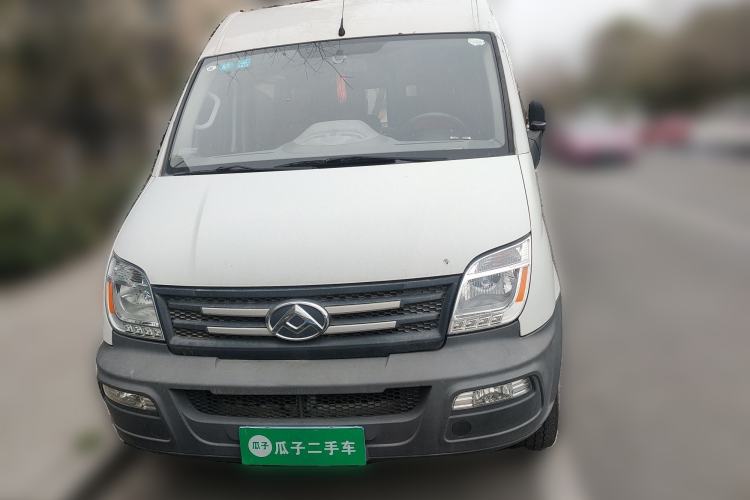 Used SAIC MAXUS Xintu V80 2019 2.5T Classic Edition 6-Speed Manual – Aoyuntong Short Wheelbase Mid-Height Design 5/6 Seats