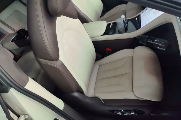 Used IM LS7 2023 100kWh Lux Rear-Drive Version