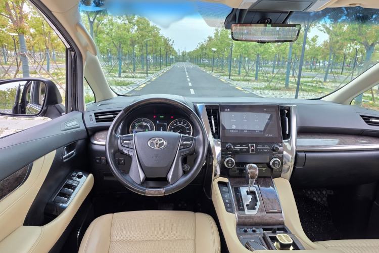 Used Toyota Alphard 2021 Dual-Engine 2.5L Prestige Edition Steering Wheel