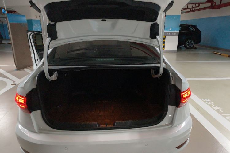 Used Volkswagen Sagitar 2020 200TSI DSG Comfort Version China VI Standard Trunk