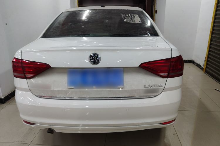 Used Volkswagen Lavida 2017 1.6L Automatic Comfort Edition