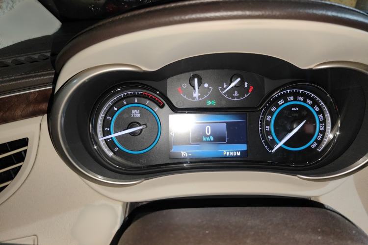 Used Buick LaCrosse 2013 2.4L SIDI Leading Comfort Version