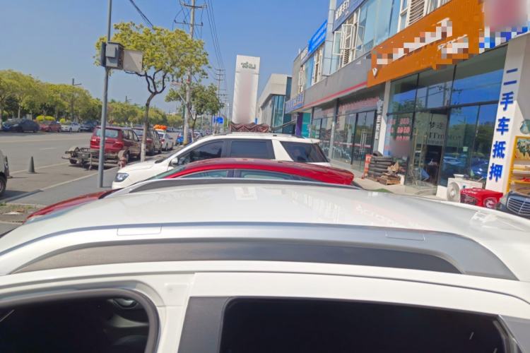 Used Citroen C3-XR 2018 1.6L Manual Pioneer Model Roof