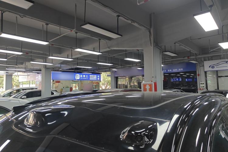 Used Nio ES6 2025 75 kWh Roof