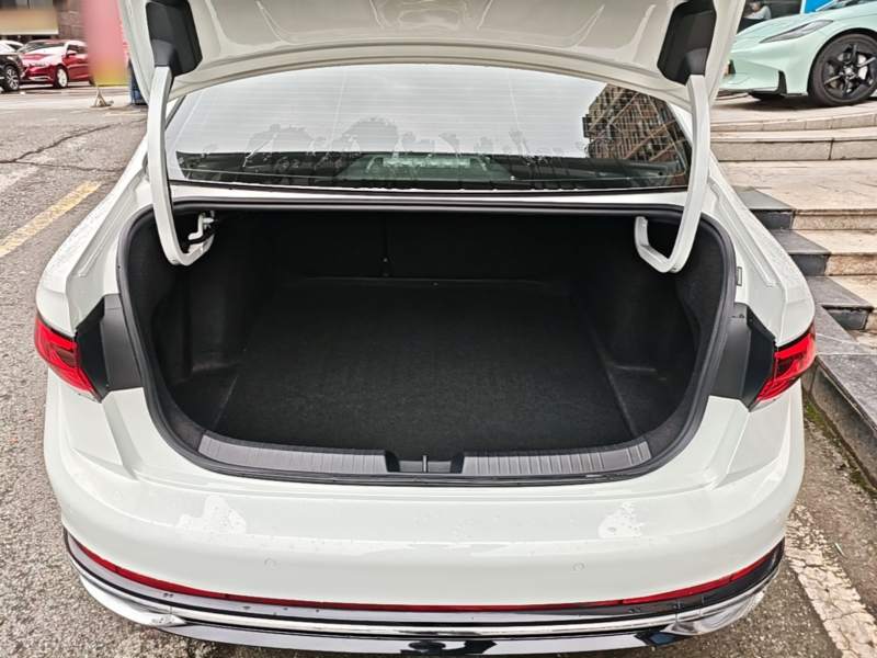 Used Volkswagen Sagitar 2023 280TSI DSG Beyond Lite Edition — 18