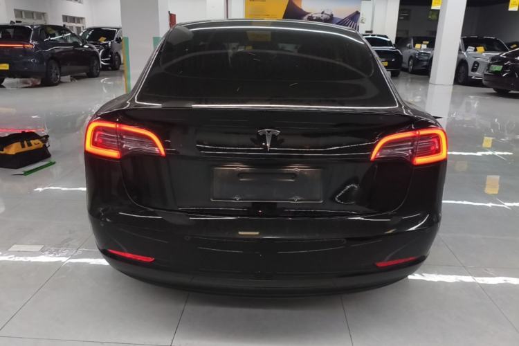 Used Tesla Model 3 2019 Long-Range Rear-Wheel-Drive Version