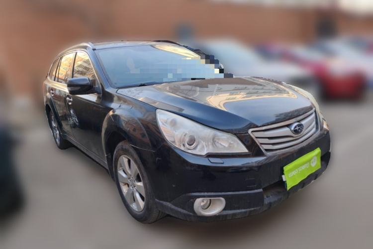 Used Subaru Outback 2010 2.5i Luxury Edition Front Right 45 Deg