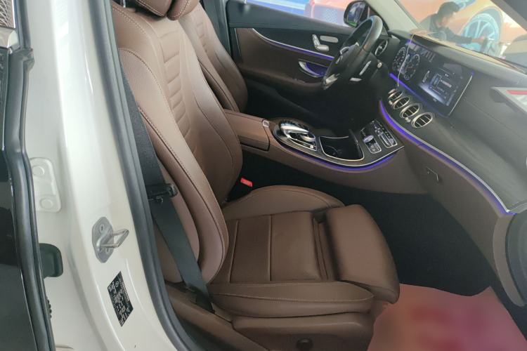 Used Mercedes-Benz E-Class 2018 Facelift E 200 L Sport Edition
