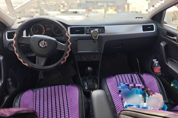 Used Skoda Rapid Spaceback 2016 Revised 1.6L Automatic Chuanxing Version