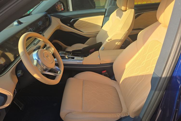 Used VOYAH FREE 2021 Four-Wheel Drive Standard Range-Extended Version
