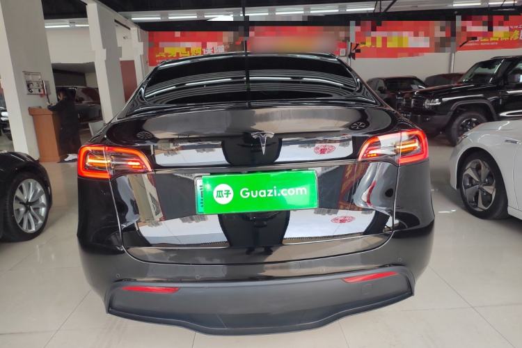 Used Tesla Model Y 2023 Long-Range All-Wheel-Drive Version Rear