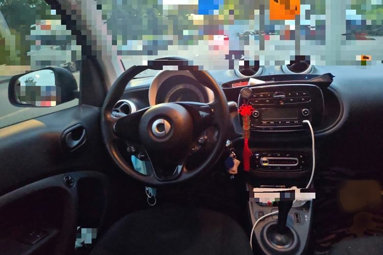 Used smart fortwo 2018 1.0L 52kW Hardtop Dynamic Version China V