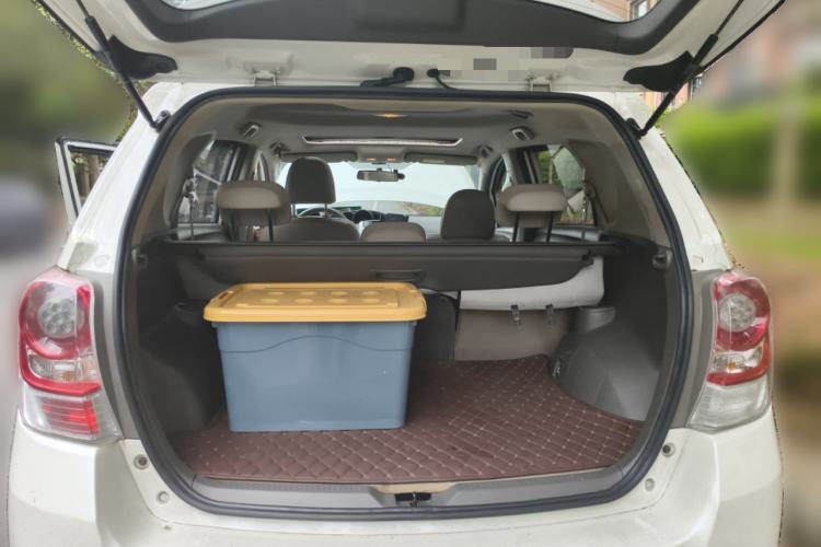 Used Toyota Verso 2014 Starlight 180G CVT Luxury Edition Trunk