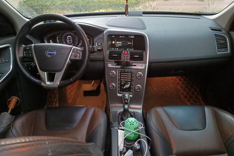 Used Volvo XC60 2015 T5 Smart Upgrade Model