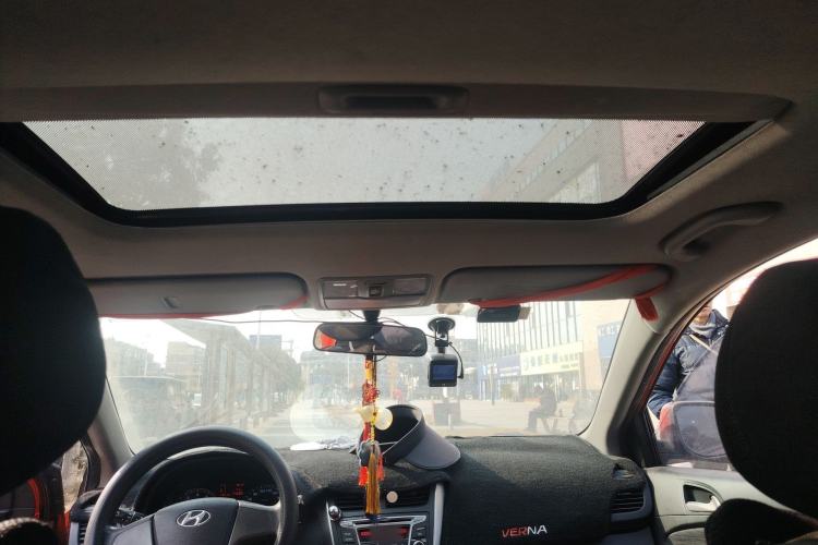 Used Hyundai Verna Ray 2014 1.4L Manual GLX
