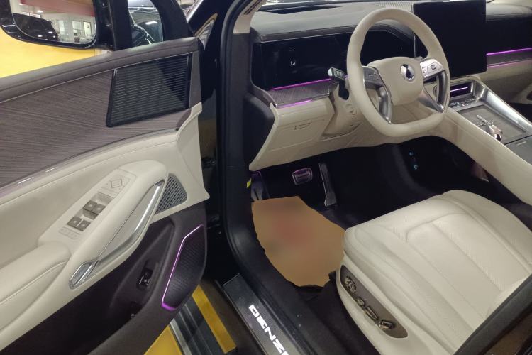 Used Denza N9 2025 Flagship Model