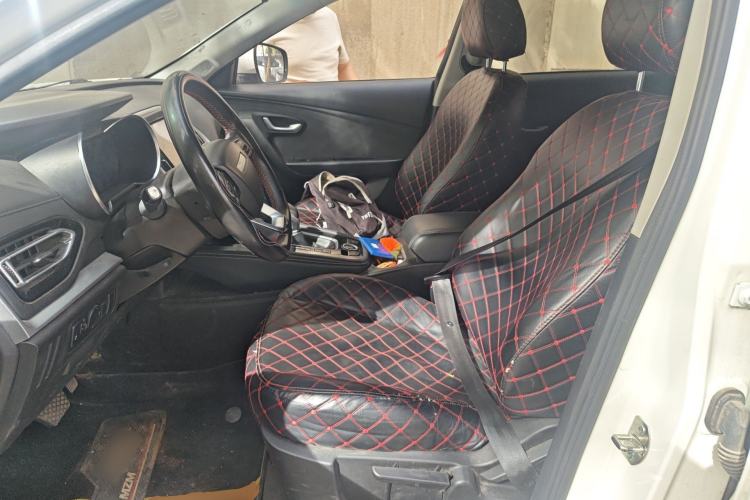 Used JETOUR X70M 2020 Revised Version 1.5T DCT Companion Edition 6 Seats
