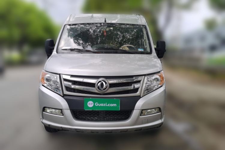 Used Dongfeng Yufeng 2021 2.0T Power King Front-Drive Logistics Vehicle Long Wheelbase Mid-Roof Design 6–9 Seats China VI Emission Standard ZD20 Front