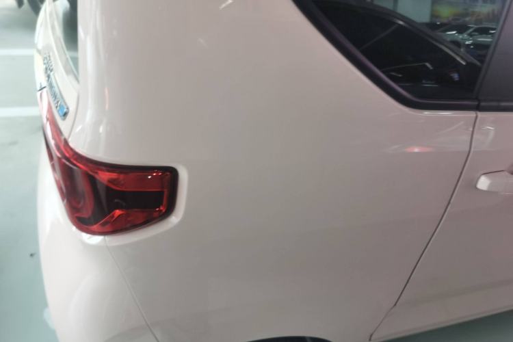 Used Wuling Hongguang MINIEV 2022 Macaron Premium Model – Lithium Iron Phosphate