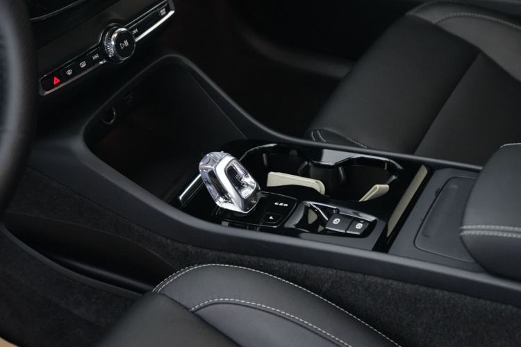 Used Volvo XC40 2022 T4 Four-Wheel Drive Smart & Luxurious Edition