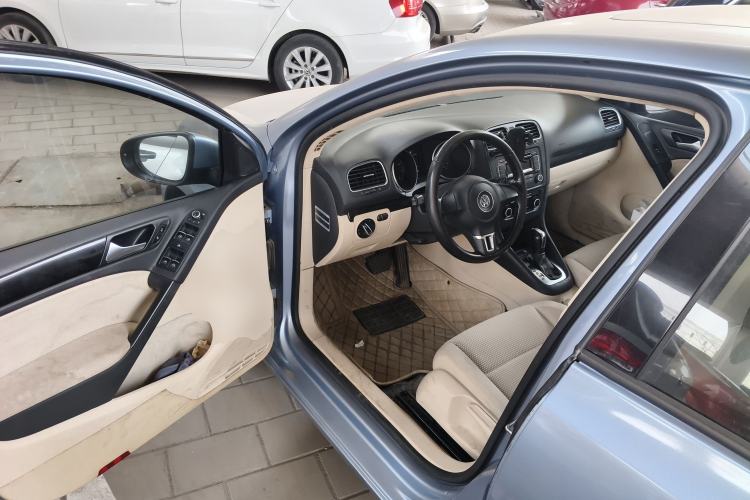 Used Volkswagen Golf 2012 1.4 TSI Automatic Comfort Edition Driver Seat