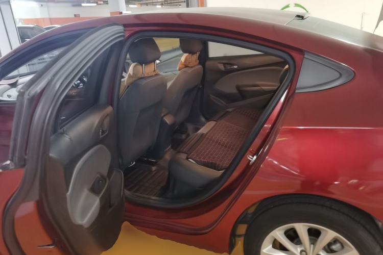 Used Chevrolet Cruze 2017 1.5L Automatic Pioneer Sunroof Edition