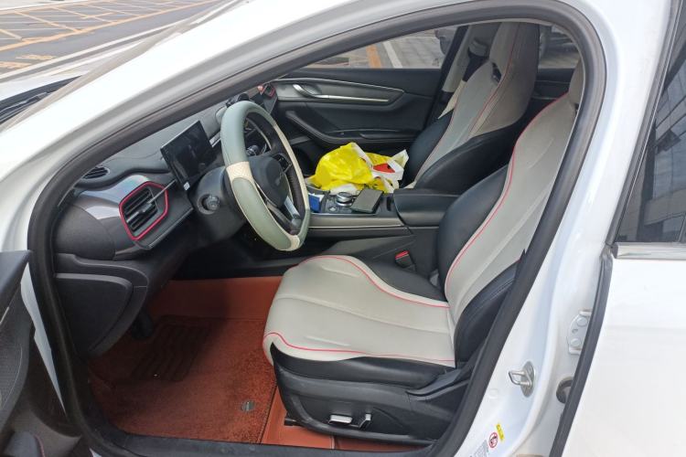 Used BYD Destroyer 05 2022 DM-i 120KM Prestige Model Left Front Seat
