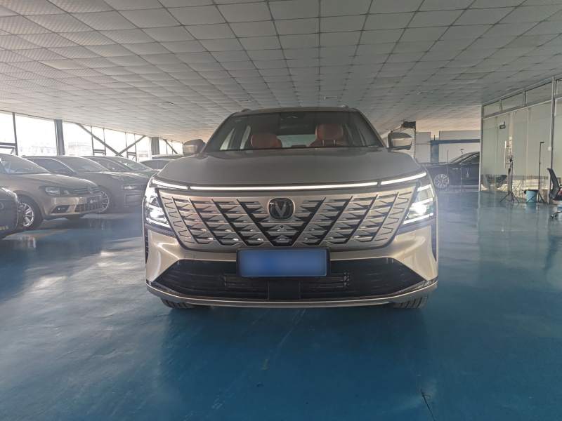 Used CHANGAN CS75 PLUS 2025 4th Generation UItra 2.0T New Blue Whale – Smart & Powerful Version — 3