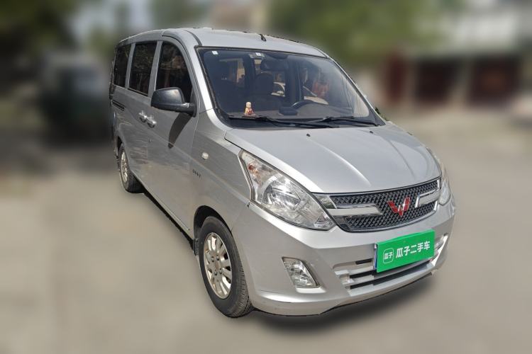 Used Wuling Rongguang V 2018 1.5L Standard Version