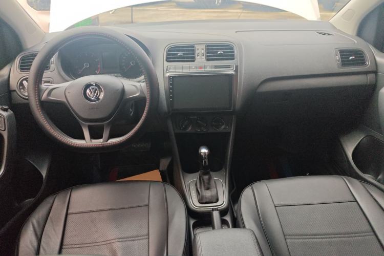 Used Volkswagen Polo 2018 1.5L Automatic Advanced Driving Model Center Console