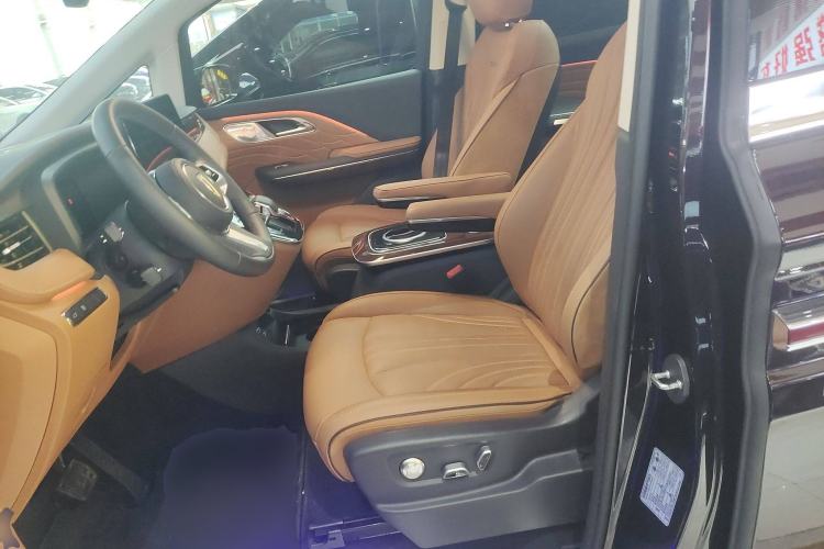 Used Hongqi HQ9 2023 2.0T Smart Connect Flagship Edition
