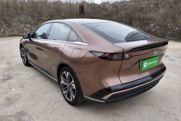 Used Mazda EZ-6 2024 Range-Extended 200 Luxury Edition
