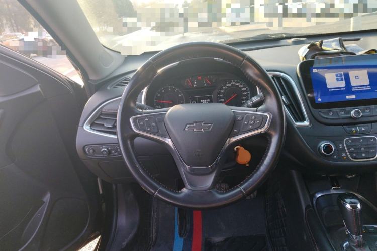 Used Chevrolet Malibu XL 2020 Redline 550T Automatic Sport Edition Steering Wheel