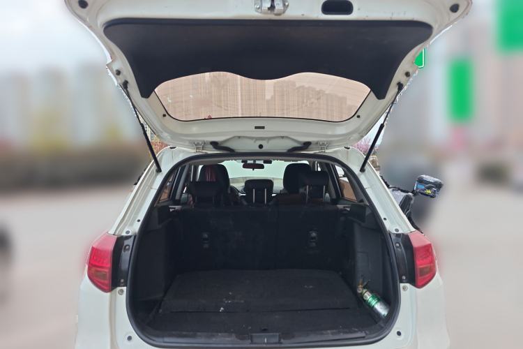 Used Suzuki Vitara 2016 1.4T Automatic Two-Wheel Drive Elite Model Trunk