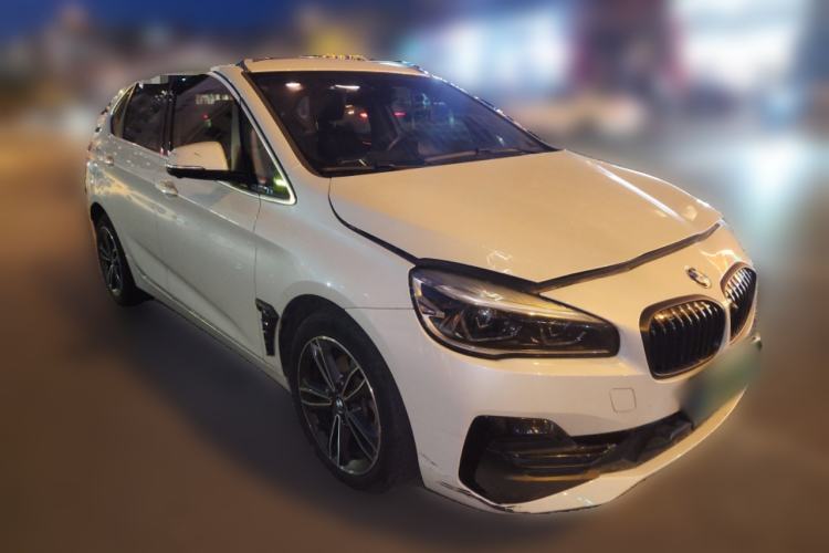 Used BMW 2 Series Active Tourer 2019 218i Luxury Sports Package Front Right 45 Deg