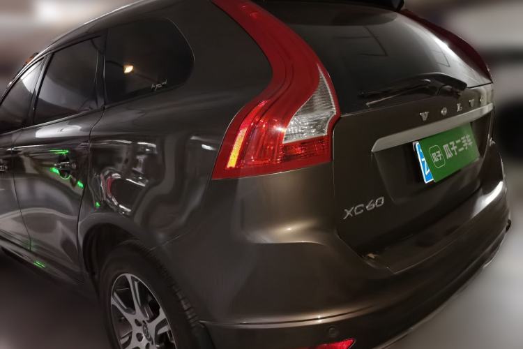 Used Volvo XC60 2014 T5 Zhiyi Edition Rear Left 45 Deg