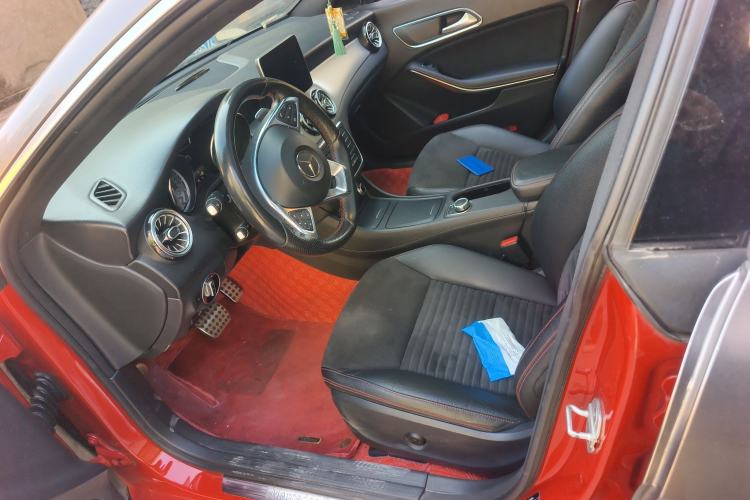 Used Mercedes-Benz CLA 2015 CLA 220 4MATIC
